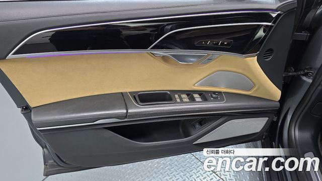 Audi A8 (D5) 55 TFSI Quattro LWB 2020 — фото 24