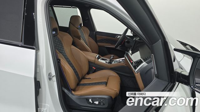 BMW X5M (G05) 4.4 Competition 2025 — фото 26