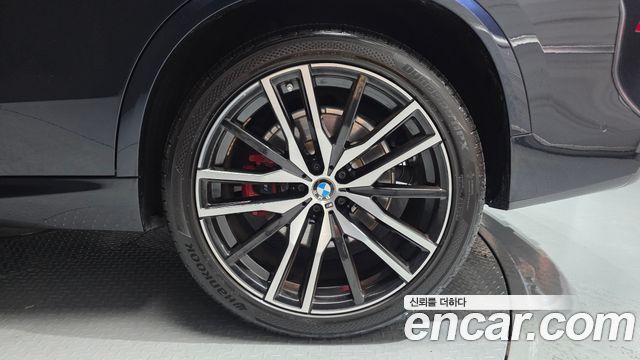 BMW X5 (G05) M50i 2022 — фото 27