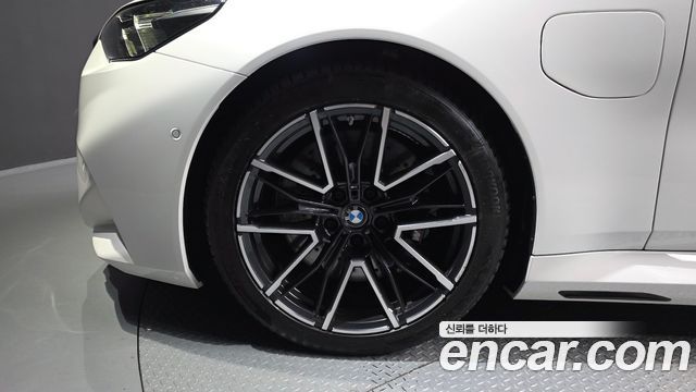 BMW M5 (G90) M5 Sedan 2025 — фото 5