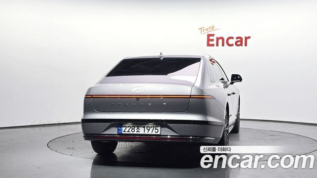 Hyundai Grandeur Hybrid (GN7) Calligraphy 2025 — фото 4