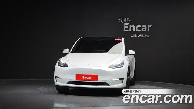 Tesla Model Y Long Range AWD 2021 — фото 3