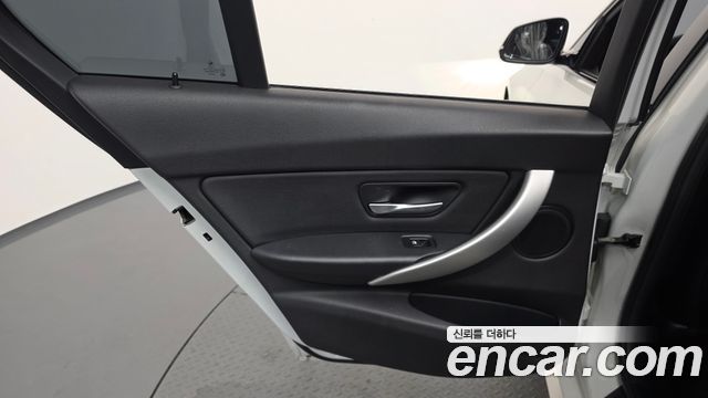 BMW 3 Series (F30) 320d M Performence Edition 2015 — фото 25