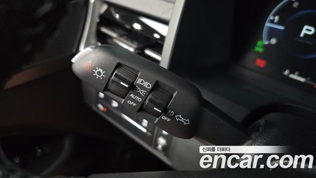 KG Mobility (SsangYong) Rexton Sports Khan Diesel 2.2 4WD Prestige 2024 — фото 28
