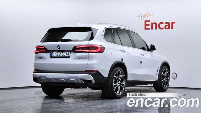 BMW X5 (G05) xDrive 40i xLine 2021 — фото 2