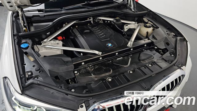 BMW X5 (G05) xDrive 40i xLine 2021 — фото 6