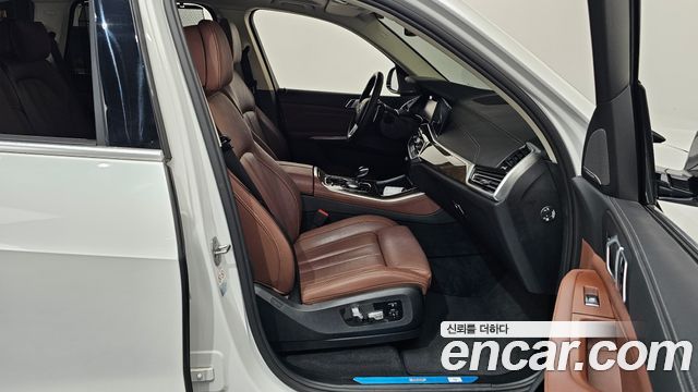 BMW X5 (G05) xDrive 40i xLine 2021 — фото 26
