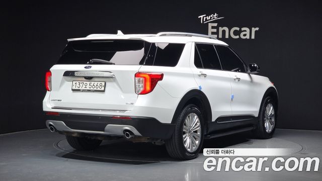 Ford Explorer (VI) 2.3 LimIted 4WD 2020 — фото 2