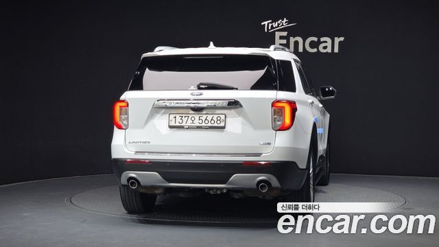Ford Explorer (VI) 2.3 LimIted 4WD 2020 — фото 4