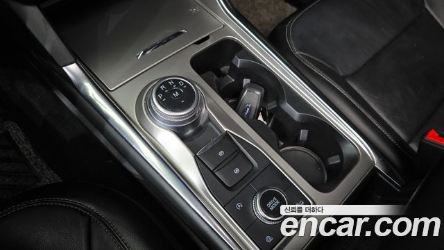 Ford Explorer (VI) 2.3 LimIted 4WD 2020 — фото 9