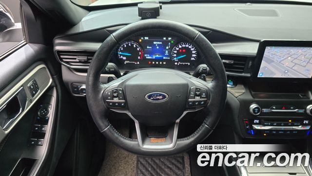 Ford Explorer (VI) 2.3 LimIted 4WD 2020 — фото 13