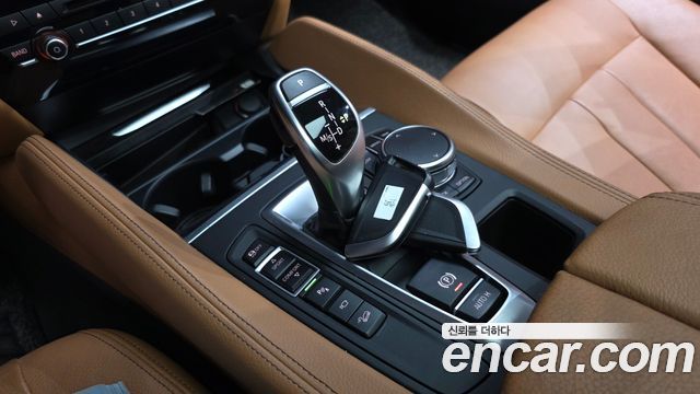 BMW X6 (F16) xDrive 30d 2017 — фото 9