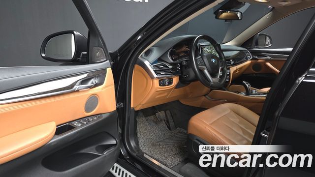BMW X6 (F16) xDrive 30d 2017 — фото 10