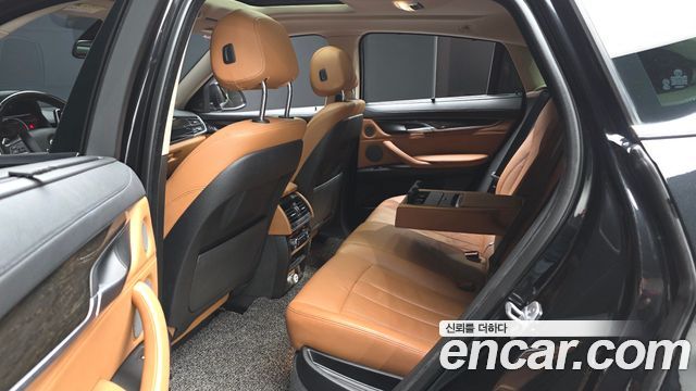 BMW X6 (F16) xDrive 30d 2017 — фото 11