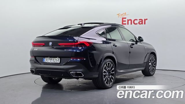 BMW X6 (G06) xDrive40i M Sport 2026 — фото 2