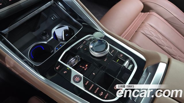 BMW X6 (G06) xDrive40i M Sport 2026 — фото 9