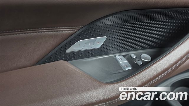BMW 4 Series (G22) 420i M Sport Coupe 2024 — фото 26