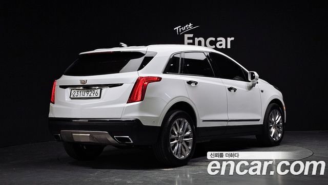 Cadillac XT5 3.6 Platinum 2018 — фото 2