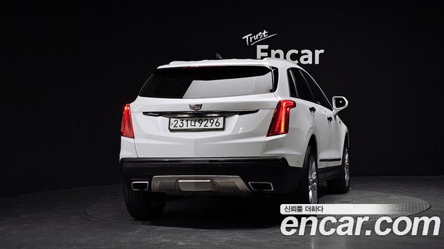 Cadillac XT5 3.6 Platinum 2018 — фото 4