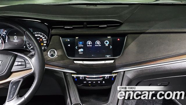 Cadillac XT5 3.6 Platinum 2018 — фото 14