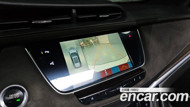 Cadillac XT5 3.6 Platinum 2018 — фото 15