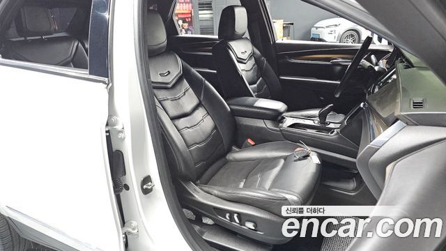 Cadillac XT5 3.6 Platinum 2018 — фото 26