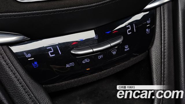 Cadillac XT5 3.6 Platinum 2018 — фото 28