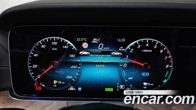 Mercedes-Benz E-Class (W213) E300e 4MATIC Exclusive 2022 — фото 8