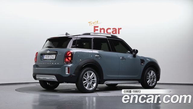 MINI Cooper Countryman Classic Plus Launch Pack 2nd Gen 2023 — фото 2