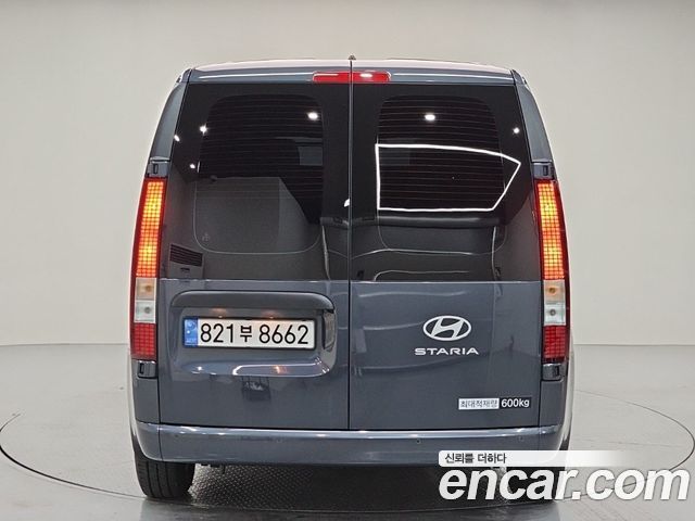 Hyundai Staria Cargo 3-Seater Modern 2025 — фото 3