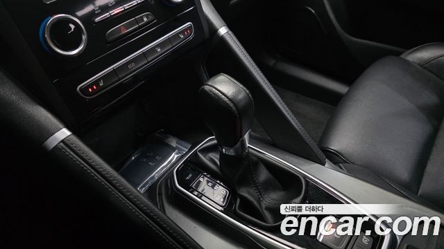 Renault Korea QM6 2.0 LPe LE 2WD 2021 — фото 9