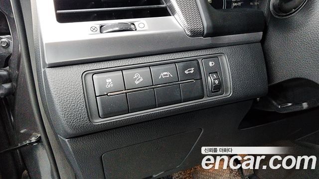 KG Mobility (SsangYong) Rexton Diesel 2.2 2WD Prestige 2021 — фото 28