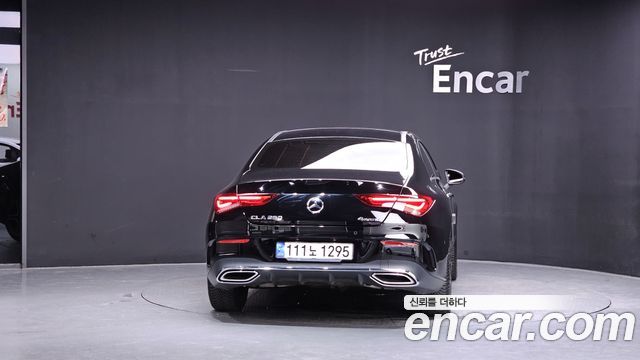 Mercedes-Benz CLA-Class (C118) CLA250 4MATIC 2021 — фото 4