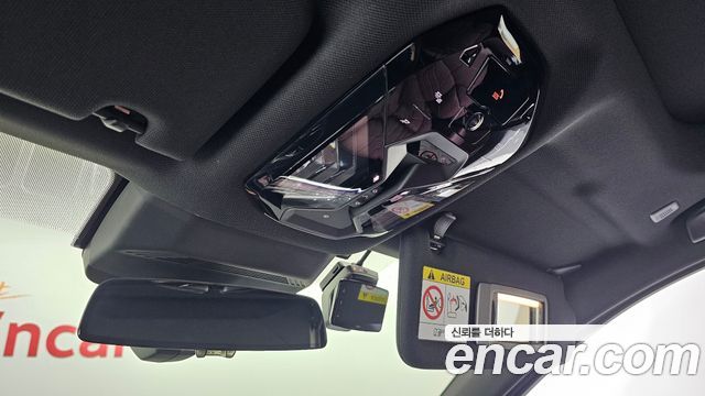 BMW i7 (G70) eDrive 50 M Sport 2024 — фото 33