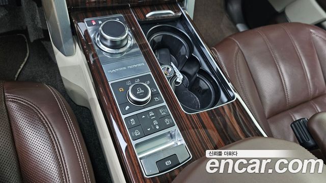 Land Rover Range Rover (IV) 5.0 SC AB LWB 2016 — фото 9