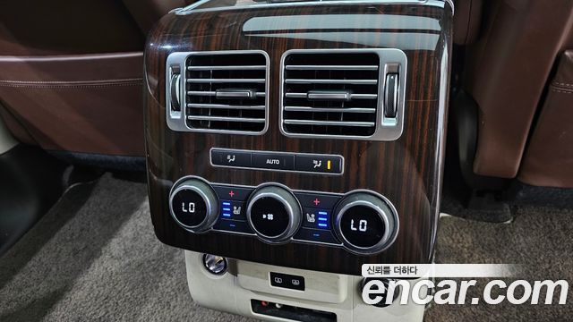 Land Rover Range Rover (IV) 5.0 SC AB LWB 2016 — фото 18