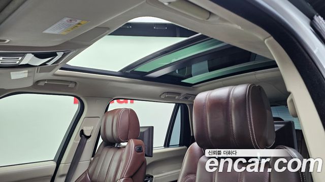 Land Rover Range Rover (IV) 5.0 SC AB LWB 2016 — фото 19