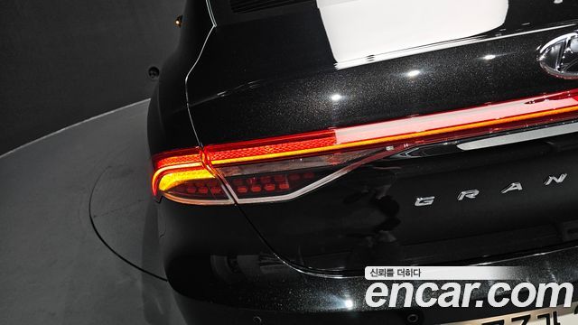 Hyundai Grandeur (IG) 3.3 Exclusice 2022 — фото 29