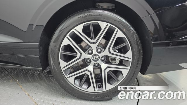 Hyundai Grandeur (GN7) 2,5 Gasoline 2WD Premium 2023 — фото 21
