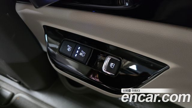 Kia Carnival (IV) Diesel 9-Seater Hi-Limousine Signature 2021 — фото 18