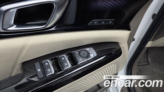 Kia Carnival (IV) Diesel 9-Seater Hi-Limousine Signature 2021 — фото 31