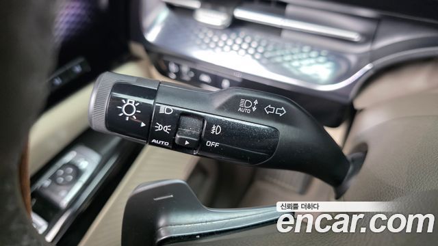Kia Carnival (IV) Diesel 9-Seater Hi-Limousine Signature 2021 — фото 33
