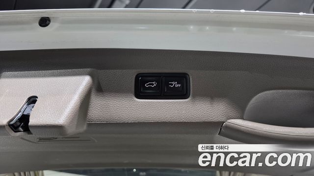Kia Carnival (IV) Diesel 9-Seater Hi-Limousine Signature 2021 — фото 37