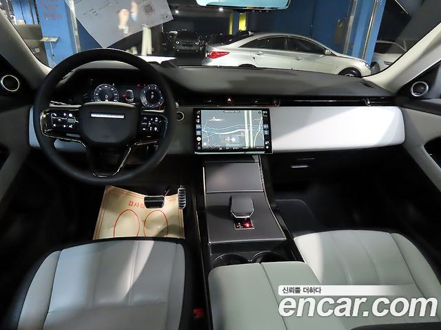 Land Rover Range Rover Evoque (II) P250 Dynamic SE 2024 — фото 7