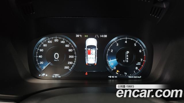 Volvo XC60 (II) T6 Inscription 2018 — фото 8