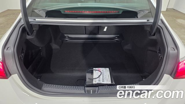 Mercedes-Benz E-Class (W214) E450 4MATIC Exclusive 2025 — фото 15