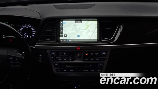 Genesis G80 3.8 GDI AWD Prestige 2017 — фото 14
