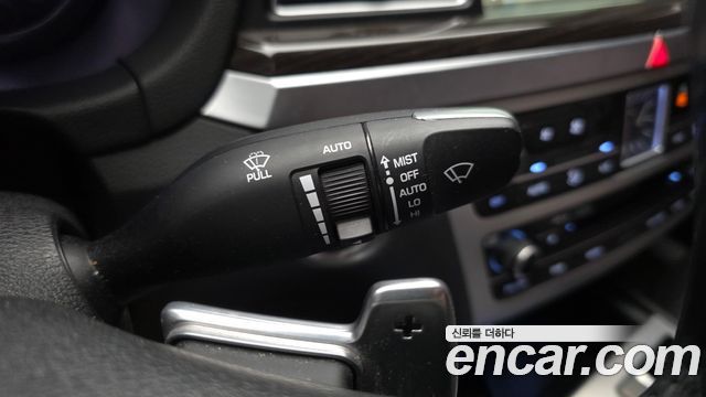 Genesis G80 3.8 GDI AWD Prestige 2017 — фото 19