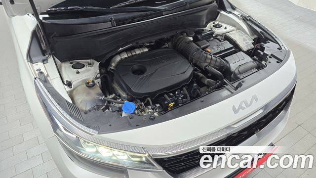 Kia Seltos Gasoline 1.6 Turbo 2WD Signature 2023 — фото 6