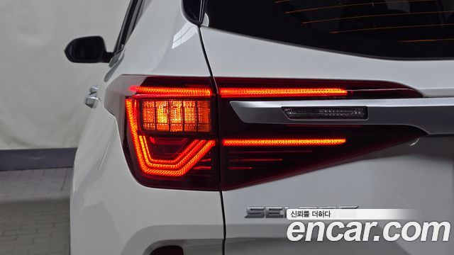 Kia Seltos Gasoline 1.6 Turbo 2WD Signature 2023 — фото 23